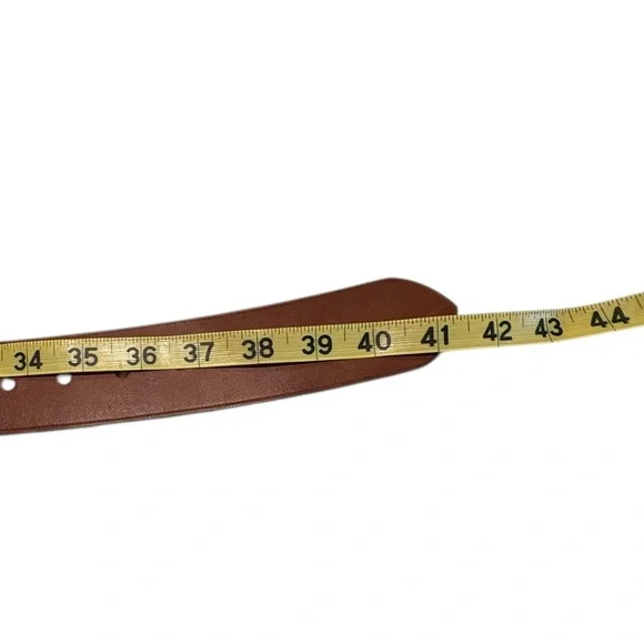 Ralph Lauren Brown, leather belt with brass buckle size medium. - Picture 10 of 13